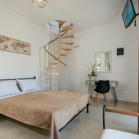 Elounda Square Home المظهر الخارجي الصورة